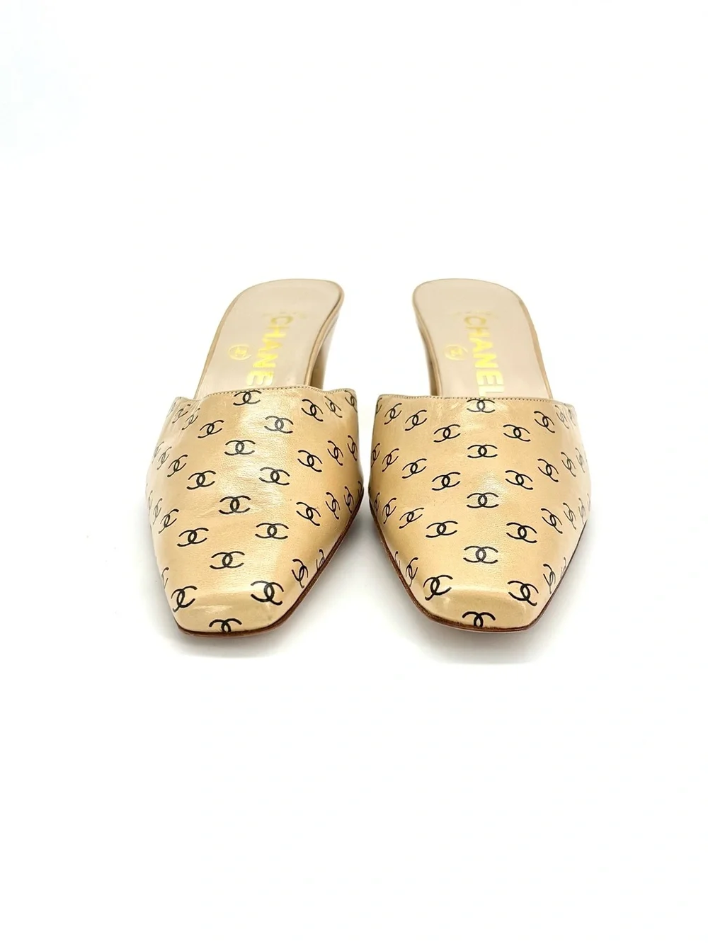 Chanel Vintage Lagerfeld CC Print Pointed Toe Kitten Heel Mules Slip On Pumps 36